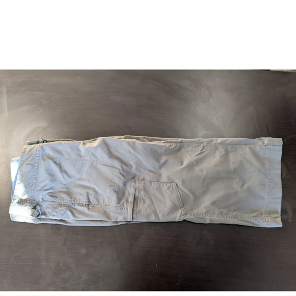 Eddie Bauer Sport Pants Womens 4 Stretch Olive green Nylon Capri Outdoors Hiking - Picture 6 of 9